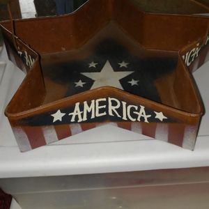 AMERICA STAR SHAPED DECORATIVE TIN.